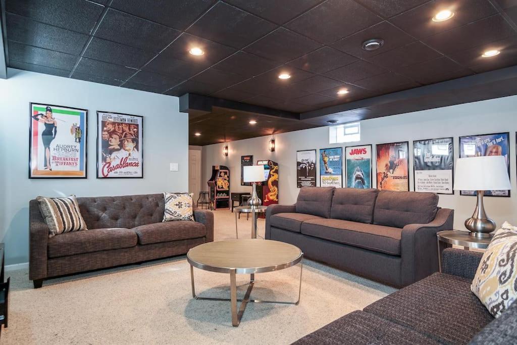 Eclectic Stylish And Cozy Milwaukee Unit 빌라 외부 사진